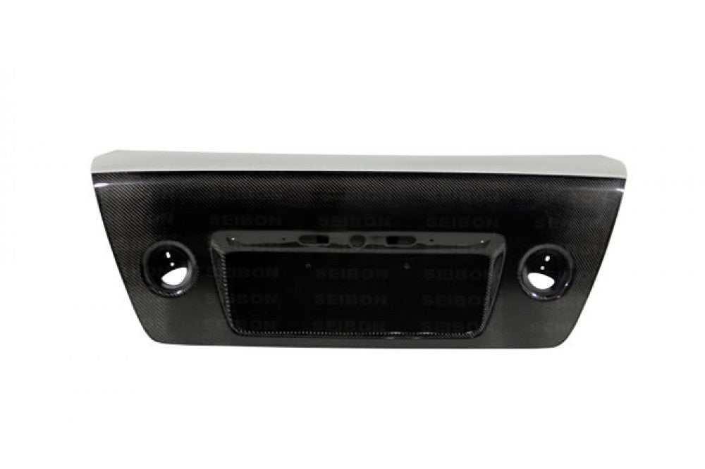 Seibon TL0005LXIS OEM-style carbon fiber trunk lid for 2001-2005 Lexus IS300, sedan only