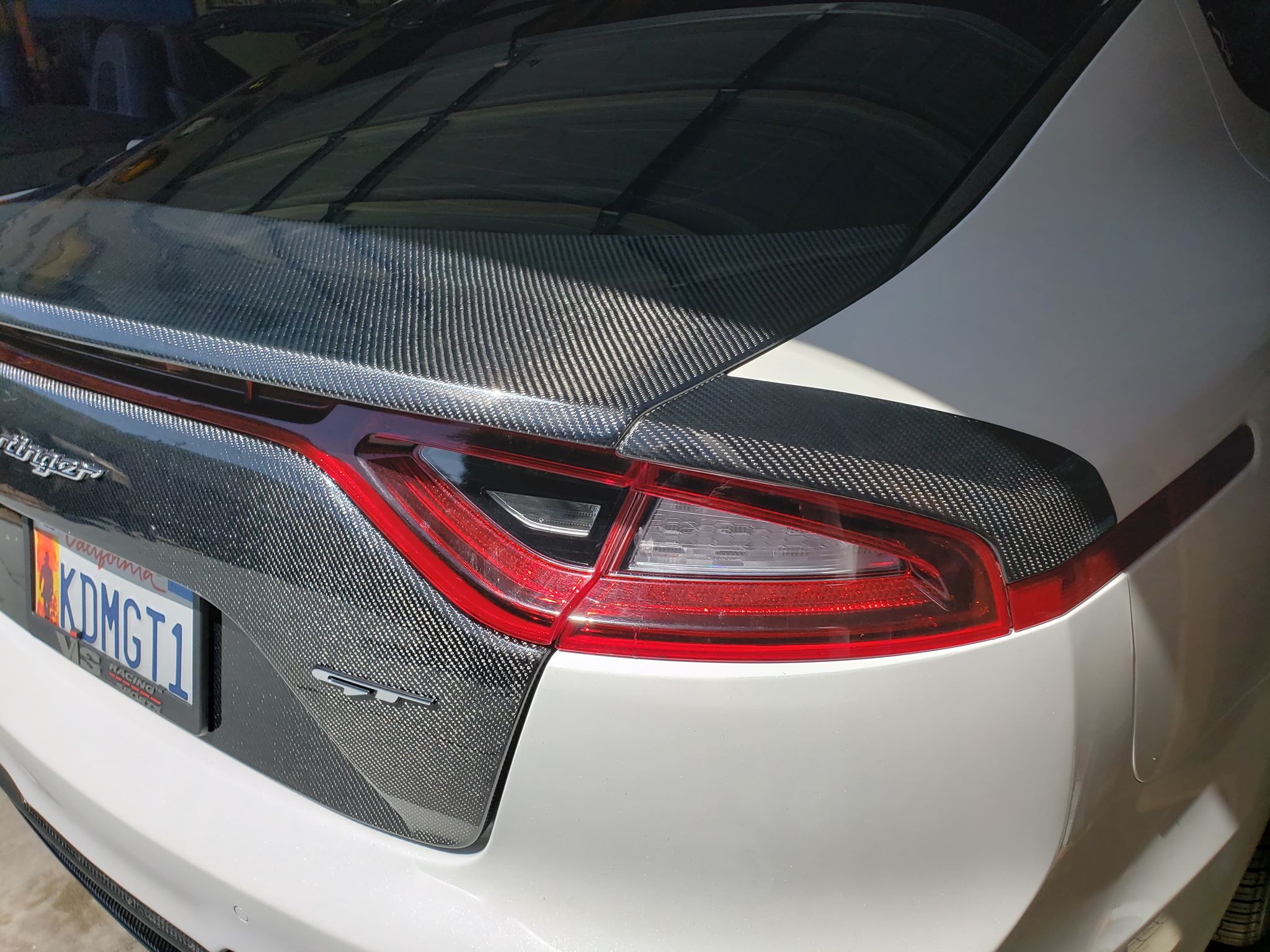 SBGT Kia Stinger CF OEM Style Trunk Lid Shipping included
