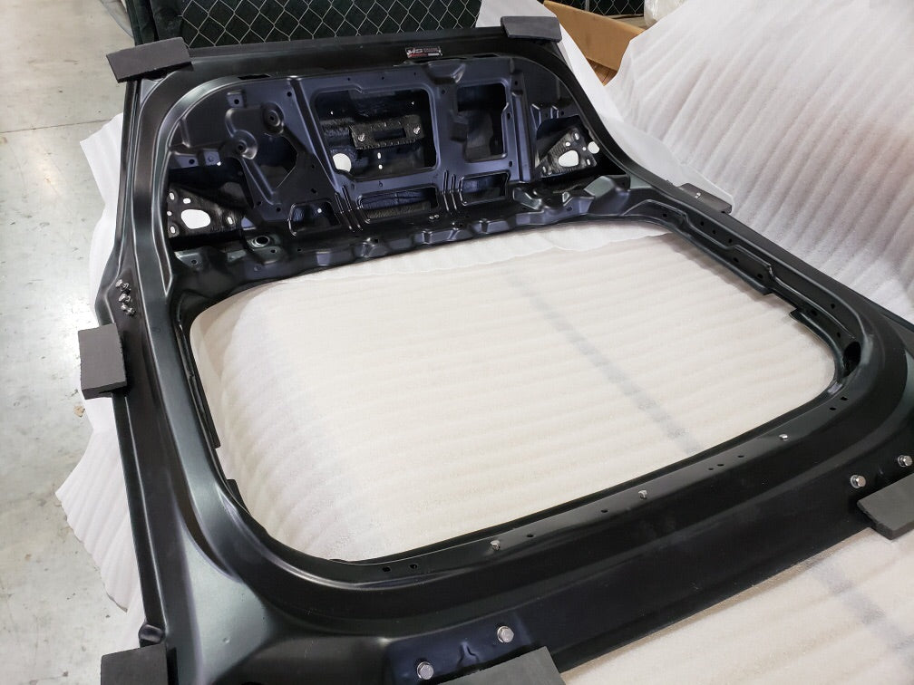 SBGT Kia Stinger Carbon Fiber Oem Hatch  1 out of 10 Left      Shipping included